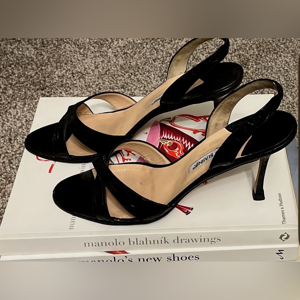 Manolo Blahnik Black Alligator Slingback Sandals Size 42